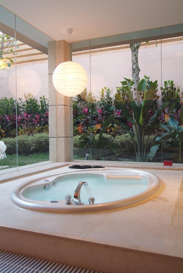 Q Motel精品旅館 Tucseng Kültér fotó